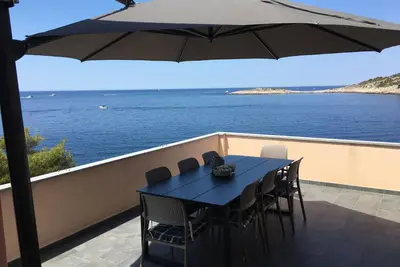 Image de Appartement en bord de mer, idéal pour les grandes familles et les groupes