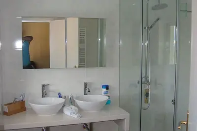 Image de Quarto Amorosa  \ncama de casal ou de solteiro