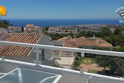 Image de Penthouse Palmas: 180° sea view, 18 m² south-facing terrace, pool, 2 air conditioning units, 2 dt. Tv, Wlan