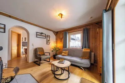 Image de Appartement de 50m2 adapté aux familles et aux chiens, été et hiver, piscine, sauna, cheminée