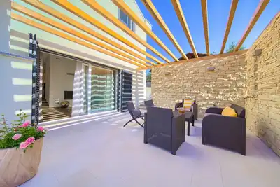 Image de Villa Patrizia avec piscine et salle de sport