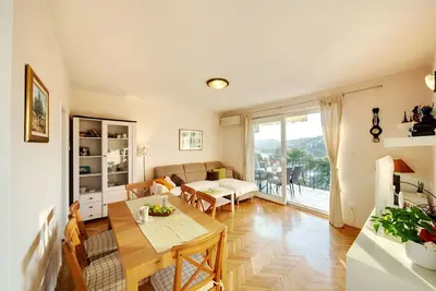 Image de Bel appartement avec vue mer et jardin méditerranéen