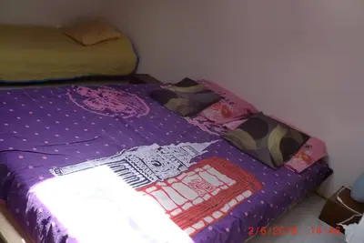 Image de Chambre sous les toits (pour 1 à 3 personnes)