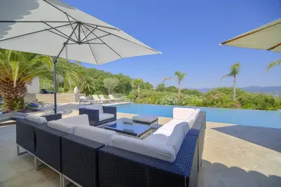 Image de Villa de luxe à louer à St Tropez