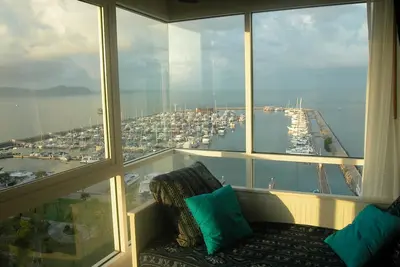 Image de Superbe appartement Front de Mer