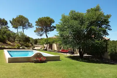 Image de Villa de charme au calme sur 16000 m² de terrain avec piscine