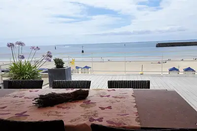 Face grande plage, fantastique appart 56m2, terrasse panoramik, parking wifi
