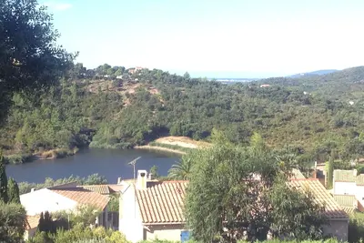 Image de Appartement de 70m2 avec terrasse et petit jardin