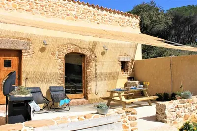 Image de Un gîte Senteurs De Garrigue vous propose quiétude dans un coin de nature