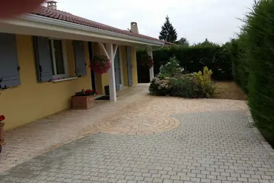 Image de Villa Haut De Game En Plein Milieu De La Region Rhone Alpes
