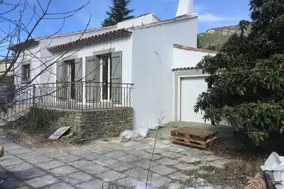 Image de Signes Campagne du Var - 10Mn du circuit du Castelet-20Mn de la Mer! ! !