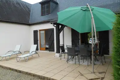 Image de Gîte de Carlux près de  Sarlat La Canéda (Périgord-Noir) air-conditionné