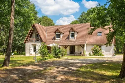 Image de Maison au cœur d'un grand jardin
