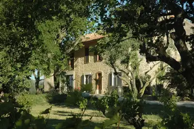 Mas en Provence au milieu des vignes. Calme assuré