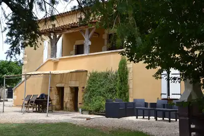 Image de Domaine Le Mathi, gite \"le Mas\" 8 à 10 pers, parc arboré, véloroute