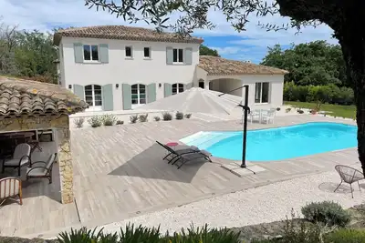 Image de Tres Belle Villa Recente - Valbonne