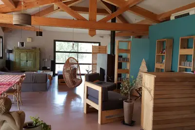 Image de Wonderful house and pool 20 minutes to Aix en Provence