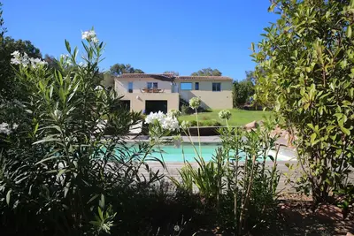 Image de Jolie Villa avec Piscine à Pinarellu