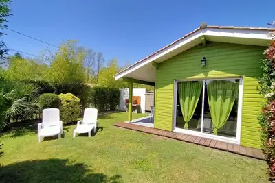 Image de Gite avec piscine et espace bien-être partagés entre Bordeaux et Lacanau océan