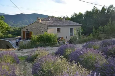 Image de Maison familiale à Dieulefit avec Piscine - 8 personnes