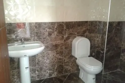 Image de Appartement Avec piscine et bord de mer, état neuf