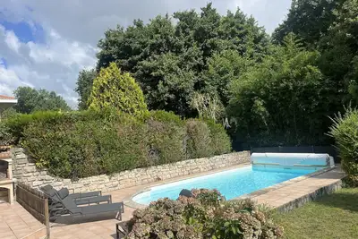 Image de Maison type T5  à 15 mn de Biarritz et Hossegor avec jardin et piscine