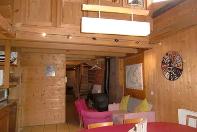 Image de maison type chalet à 1100 m d'altitude