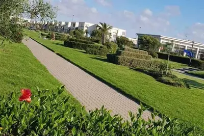 Image de Cosy appartement pieds dans l'eau dans une résidence balnéaire