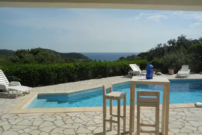 Image de Villa vue mer et montagne, avec piscine chauffée