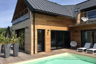 Image de Villa la grande plage 8 couchages avec piscine et vue mer