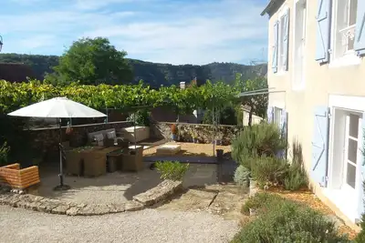 Image de Location de maison à Lacave pour 5 personnes, piscine chauffée