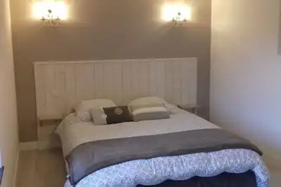 Image de Gîte \"le bois du loup\" en brocéliande