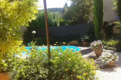 Image de Villa Piscine 15 Mn D'Aix En Provence Proche Mer Luberon Alpilles Camargue