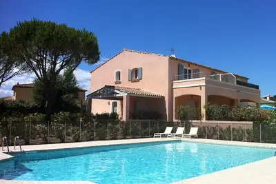Image de Jolie partie de mas proche St Tropez - promotion du 15 juillet au 29 juillet 23