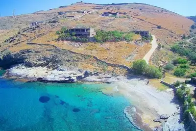 Π (Pi) Beach Apprt de luxe, confort, moderne, tranquille, vues mer, plage privée