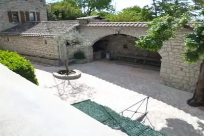 Image de Gîte Spacieux et moderne, Piscines, Wifi, Aire de jeux, tennis