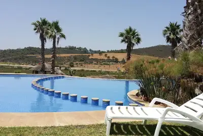 Image de Pool and Mountain View Apartment