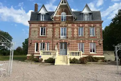 Image de La Manoir de La Baronnie 430m² 30 pers (2x15)\nRéductions 20% Janvier et Février