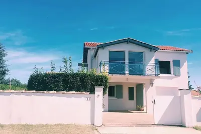 Image de Belle Villa Familiale Avec Piscine Proche Mer