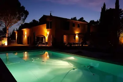 Image de Un environnement de rêve dans un espace protégé aux couleurs de Cézanne! ! !