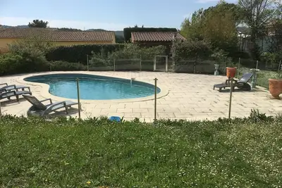 Image de Le Sud Villa 12 Couchages Avec Piscine Le Val En Provence