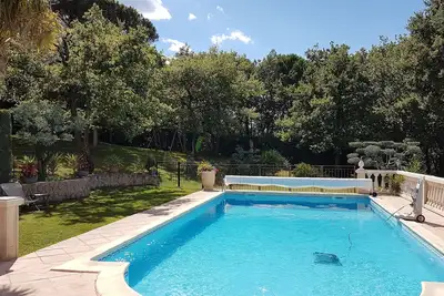 Image de Grande villa en Drôme provençale. Belles prestations.
