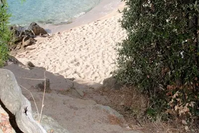 Image de Apartment 4 people, 1st floor, sea view, direct access to the beach