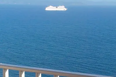 Image de Ajaccio Sanguinaires T2 46 m2 : Vue Mer 180°