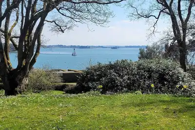 Image de maison 6 personnes vue mer en bordure Golfe du Morbihan