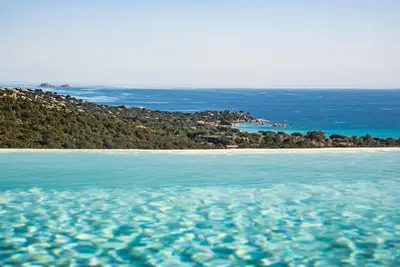 Image de villa de standing Vue Mer piscine sur les hauteurs de Santa Giulia 6-8 pers