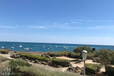Image de 🏖Triplex climatisé face à la mer avec large terrasse - 1mn des plages🏖