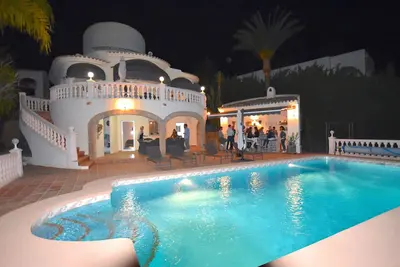 Image de Maison de charme vue sur mer et golf