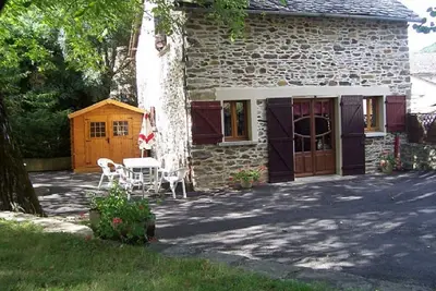 Image de Location gite meublé près de Naucelle entre Rodez et Albi