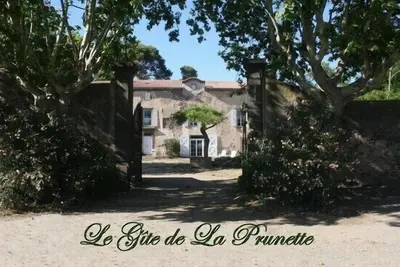 Image de Le Gite de la Prunette (clim, piscine chauffée) au sein d\"un élevage de chevaux